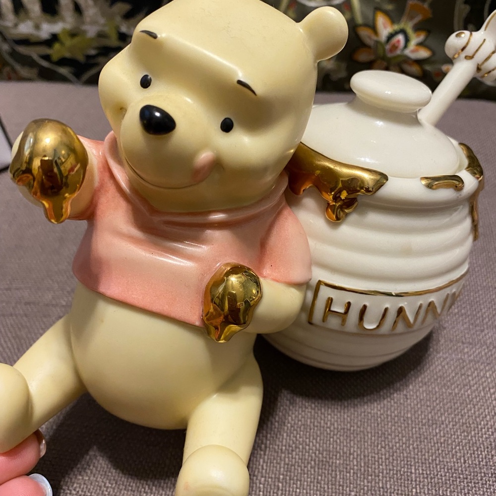 Lenox Pooh bear